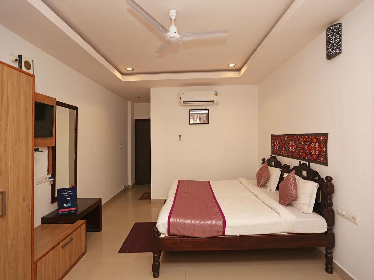 Oyo 6232 Vishala Hotel 2*