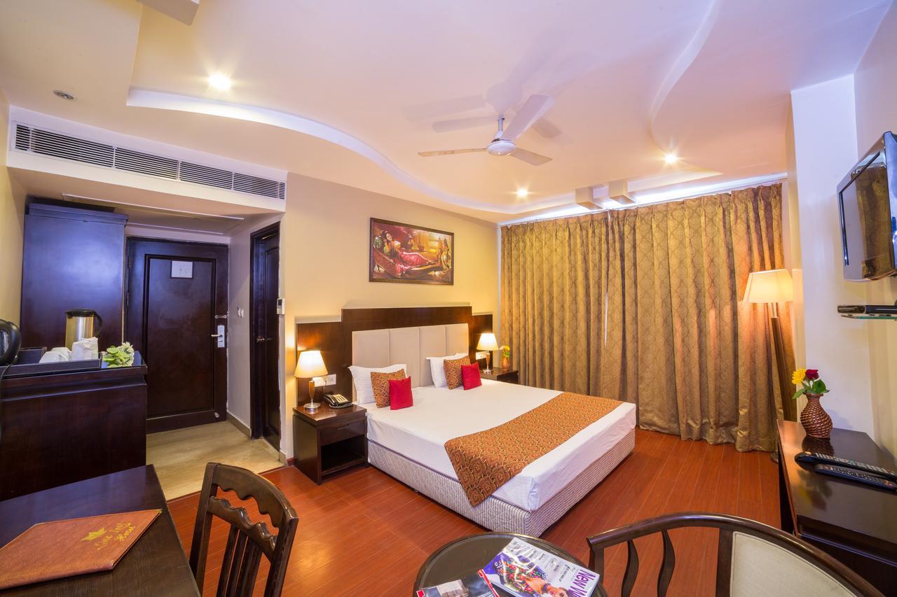 Hotel Gold Leaf