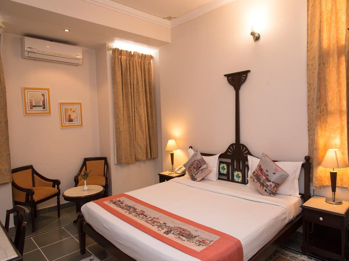 Bed & Breakfast Shahpura Dev 3*