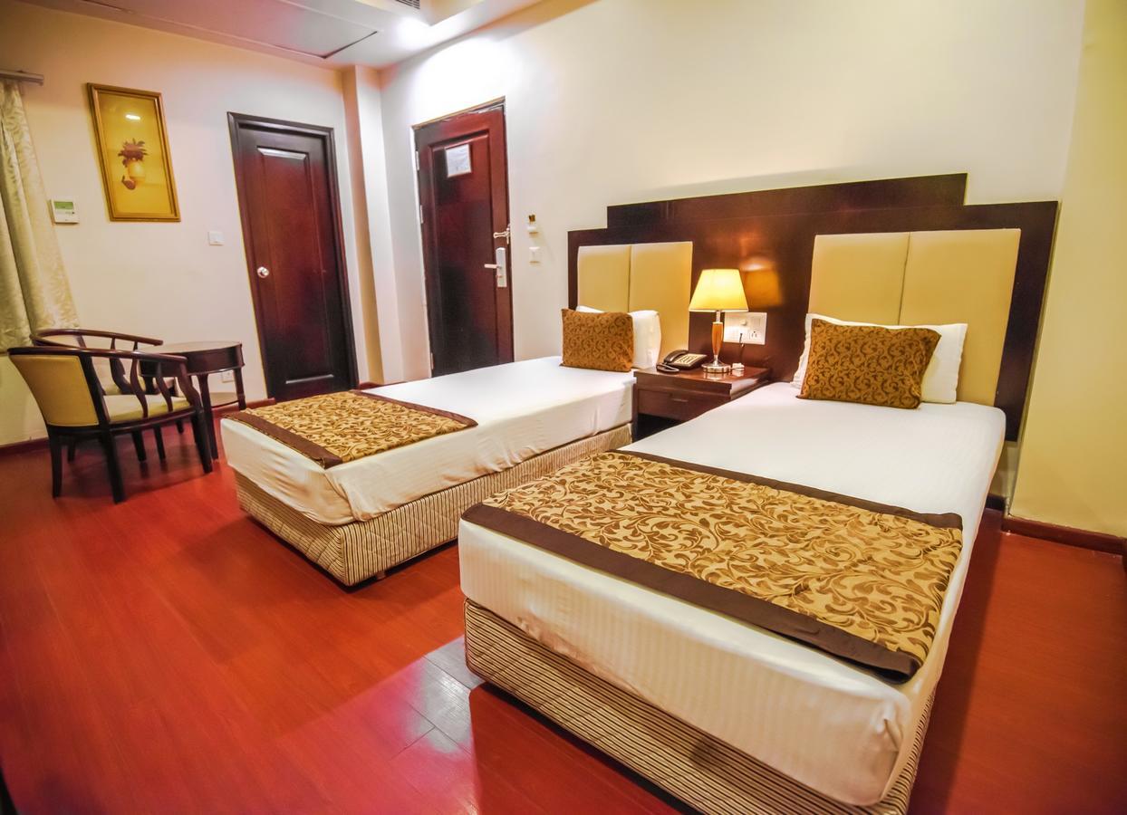 Hotel Gold Leaf
