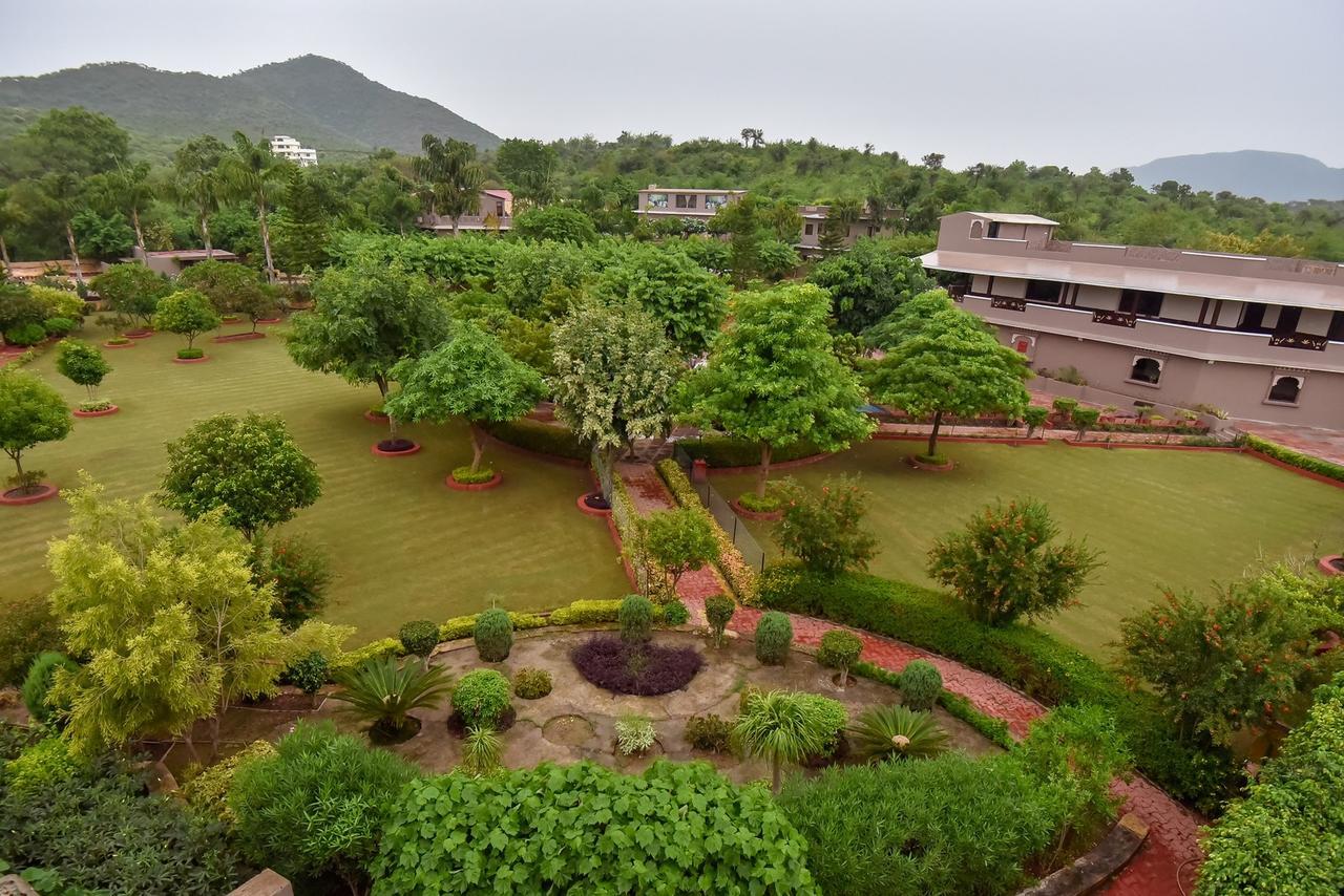 Araliayas & Resort