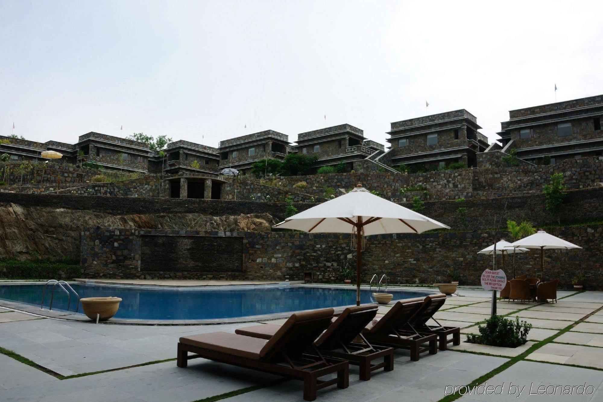 Resort Ramada By Wyndham And Udaipur
