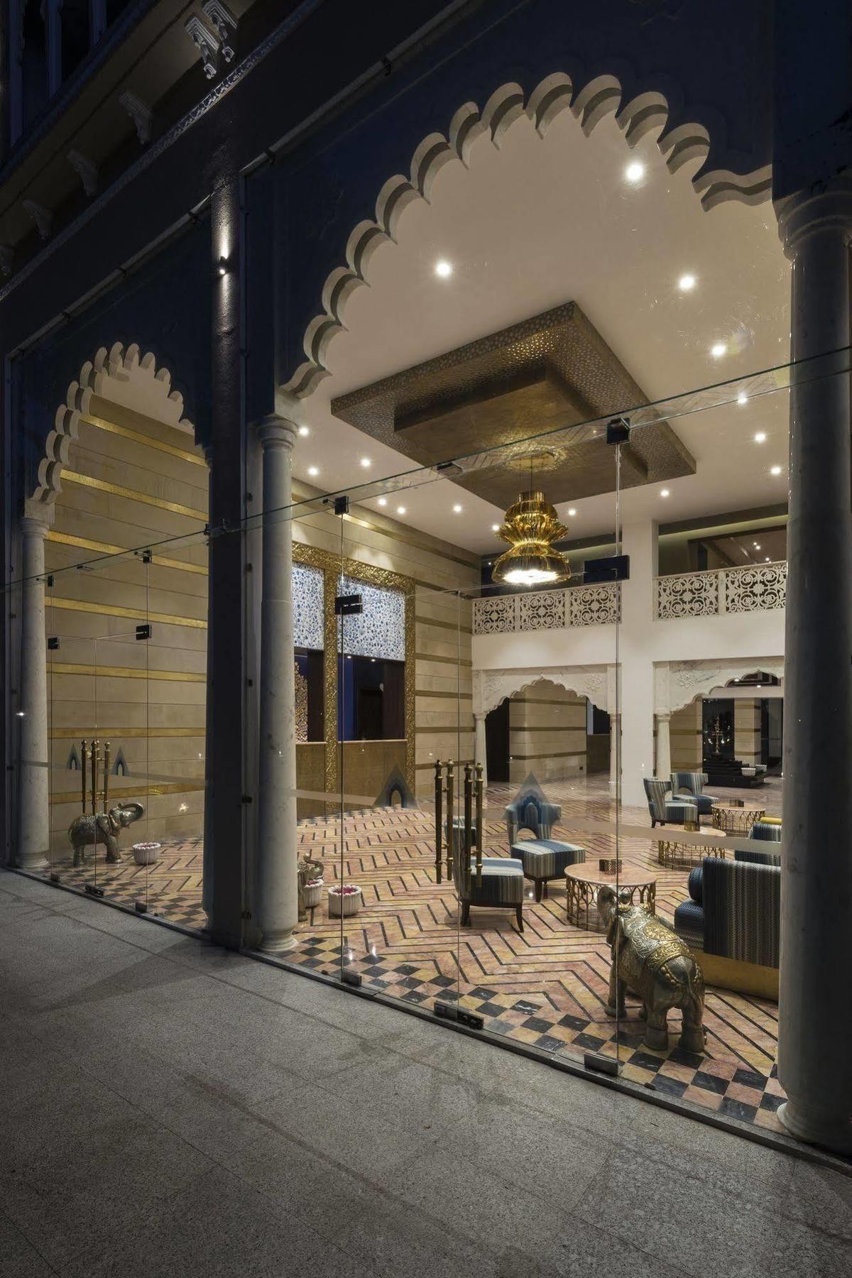 Hotel Lakend