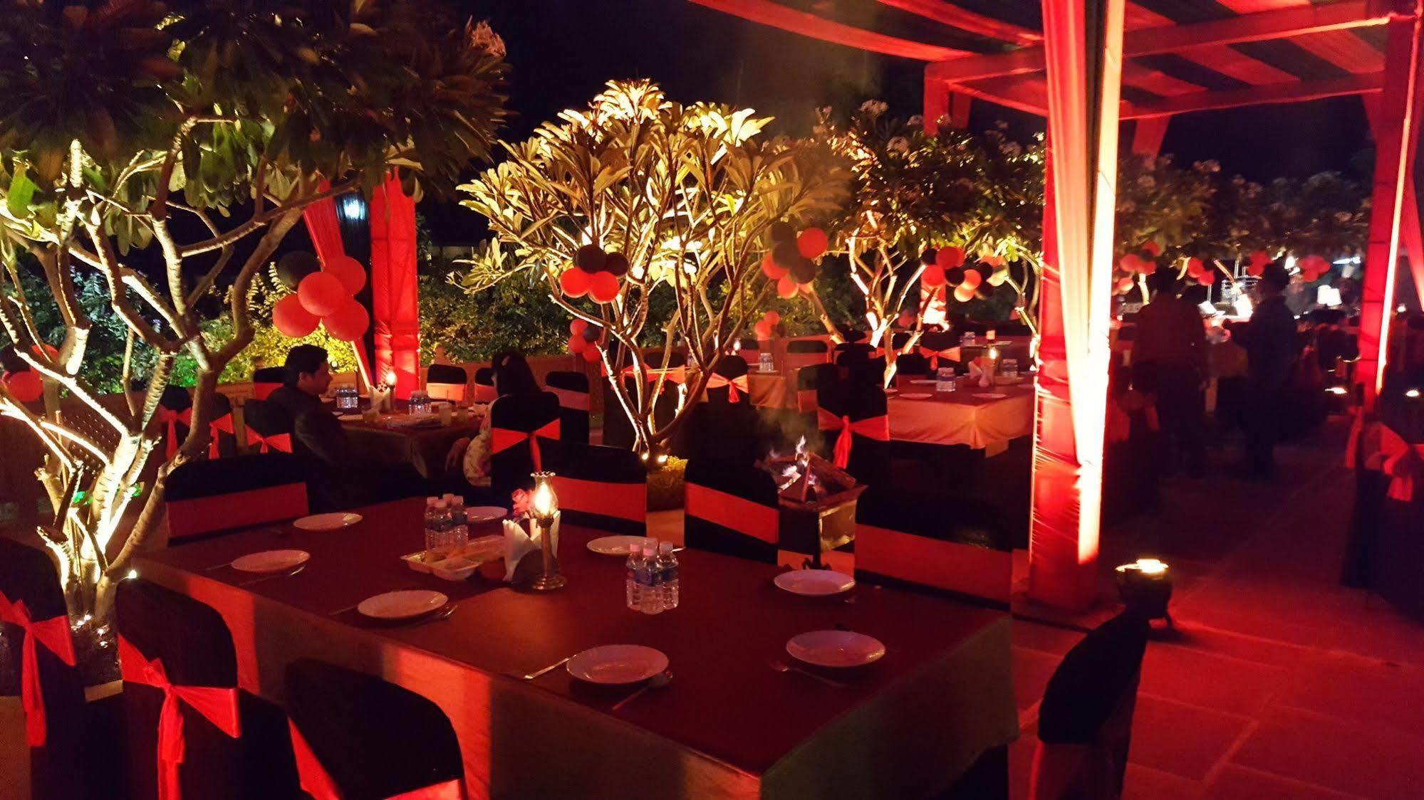 Araliayas & 4* Udaipur