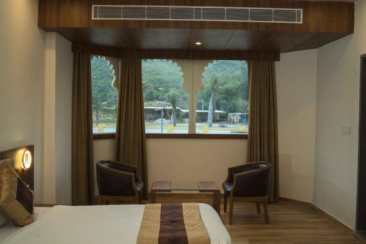 Rishika Clarks Hotel