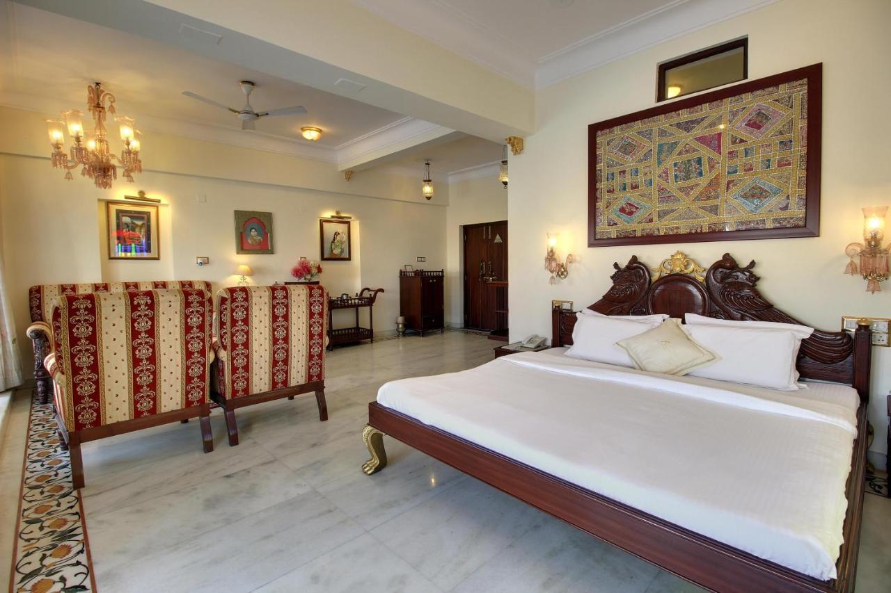 Hotel Pichola 3*