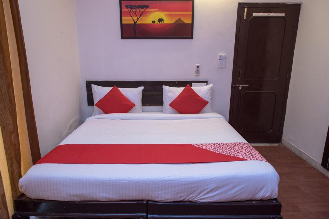 Oyo 14118 Kalika Palace 3* Udaipur