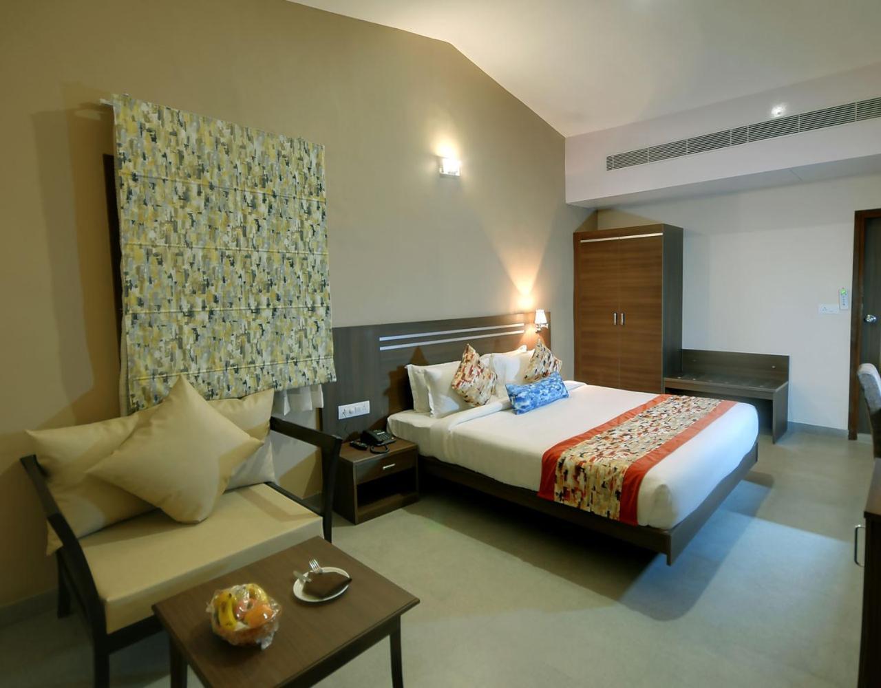Le Madhulika Udaipur