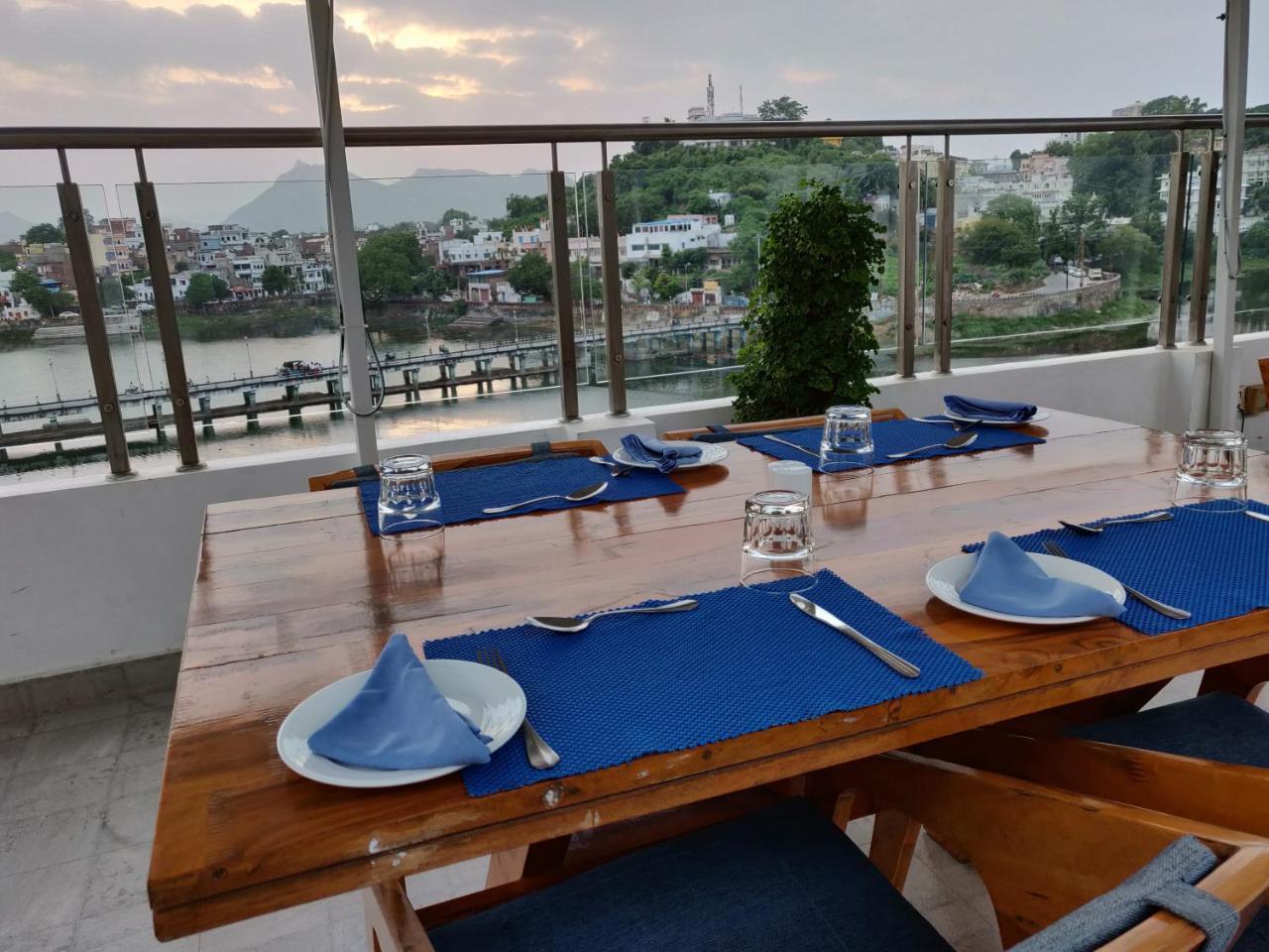 Hotel Rajdarshan - A View In