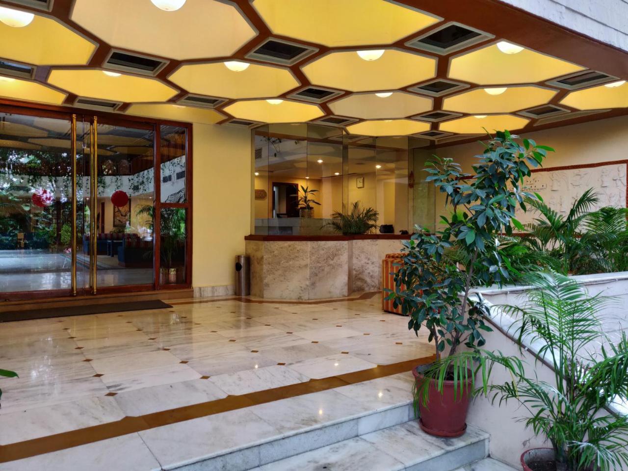 Rajdarshan - A View In Udaipur