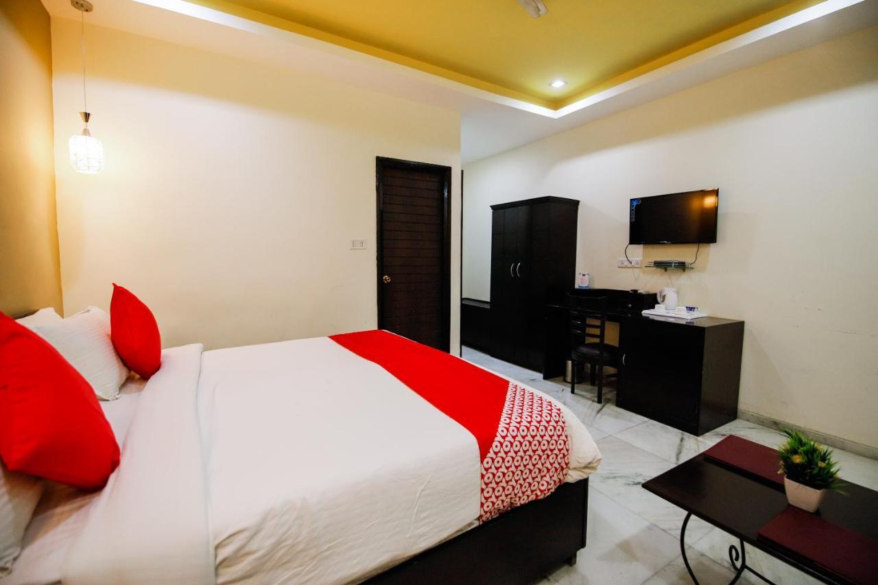 Hotel Oyo 24266 Gazebo Udaipur