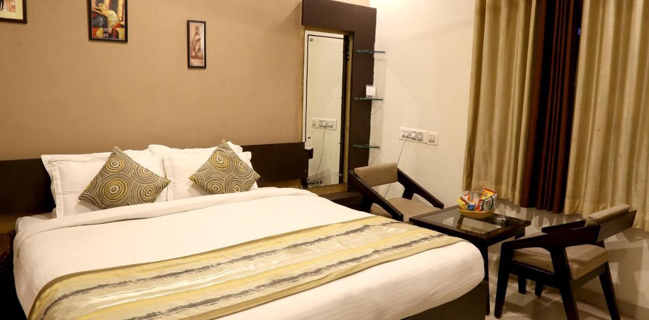 Royal Hotel 2*