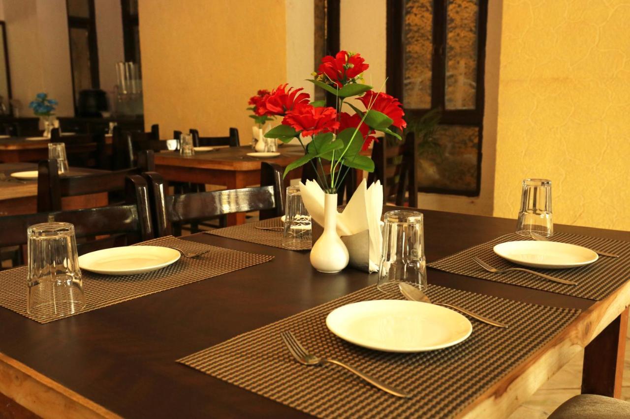 Darshan Palace Hotel