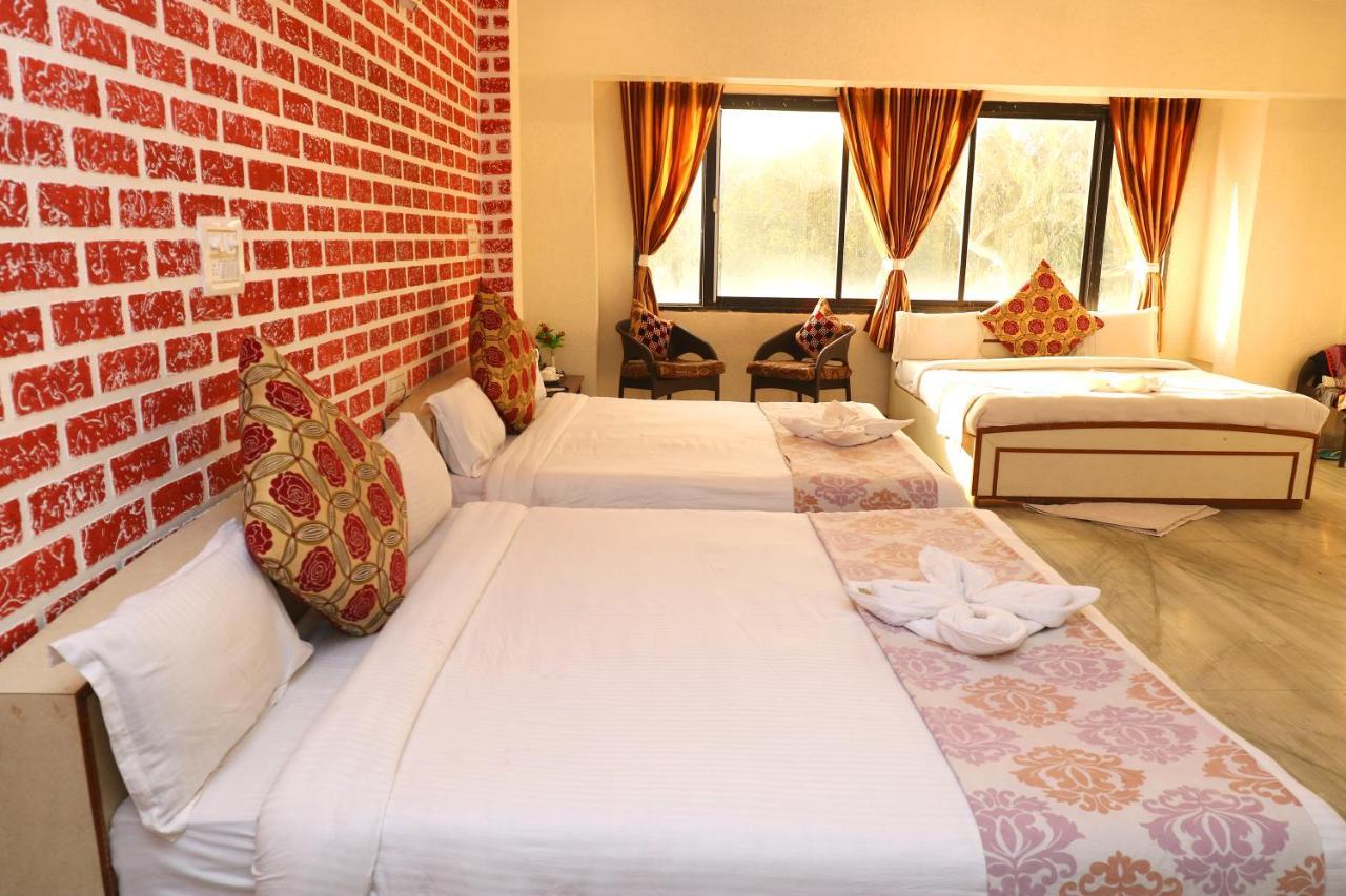 Hotel Darshan Palace 3*