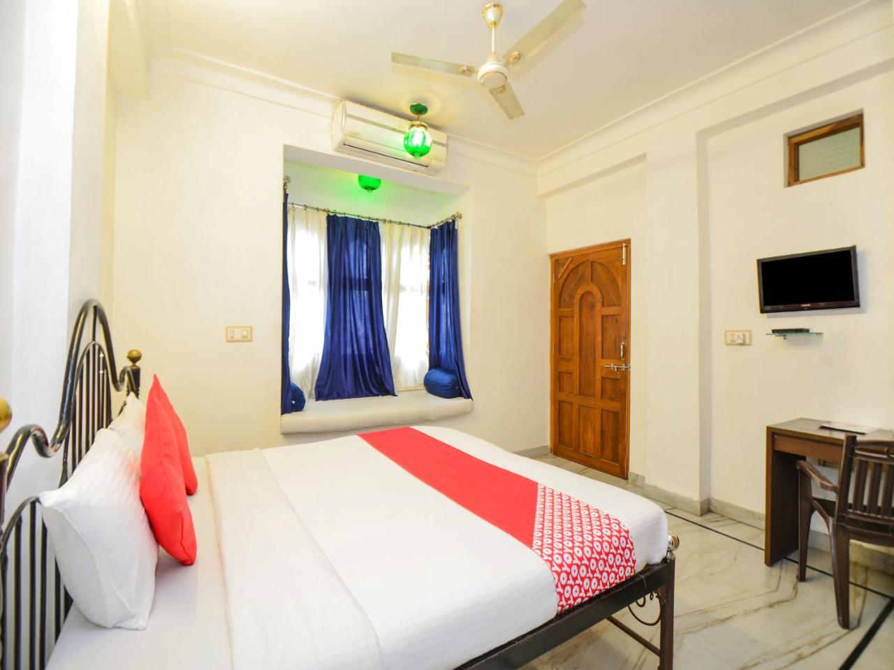 Inn Oyo 10704 Haveli