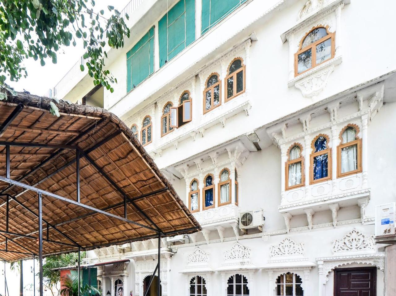 Oyo 10704 Haveli 3* Udaipur