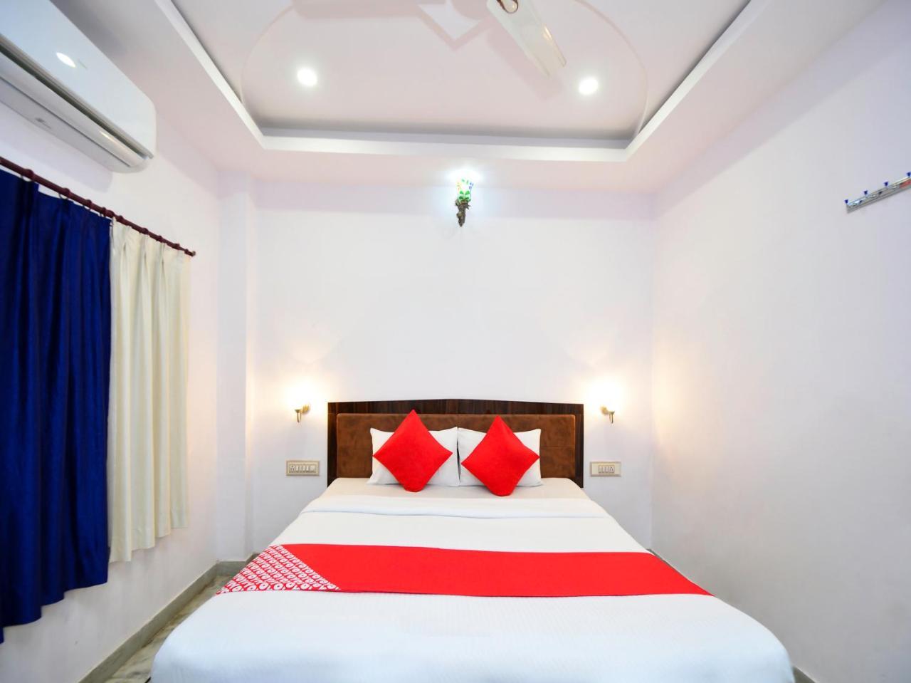 Oyo 10704 Haveli