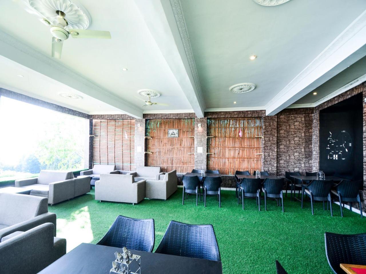 Inn Oyo 10704 Haveli 3*