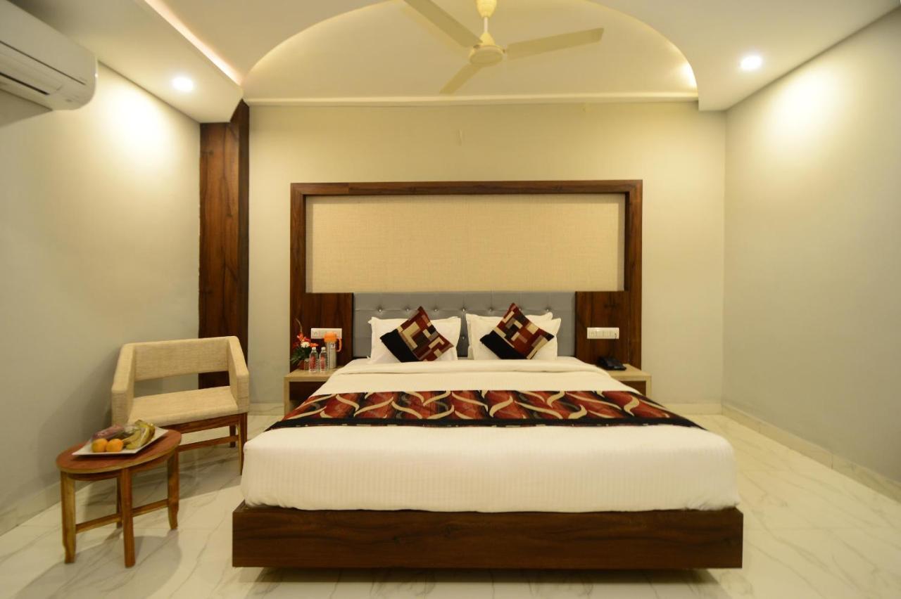 Hotel Hopp 3*