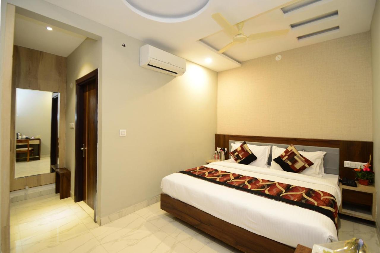 Hotel Hopp 3*