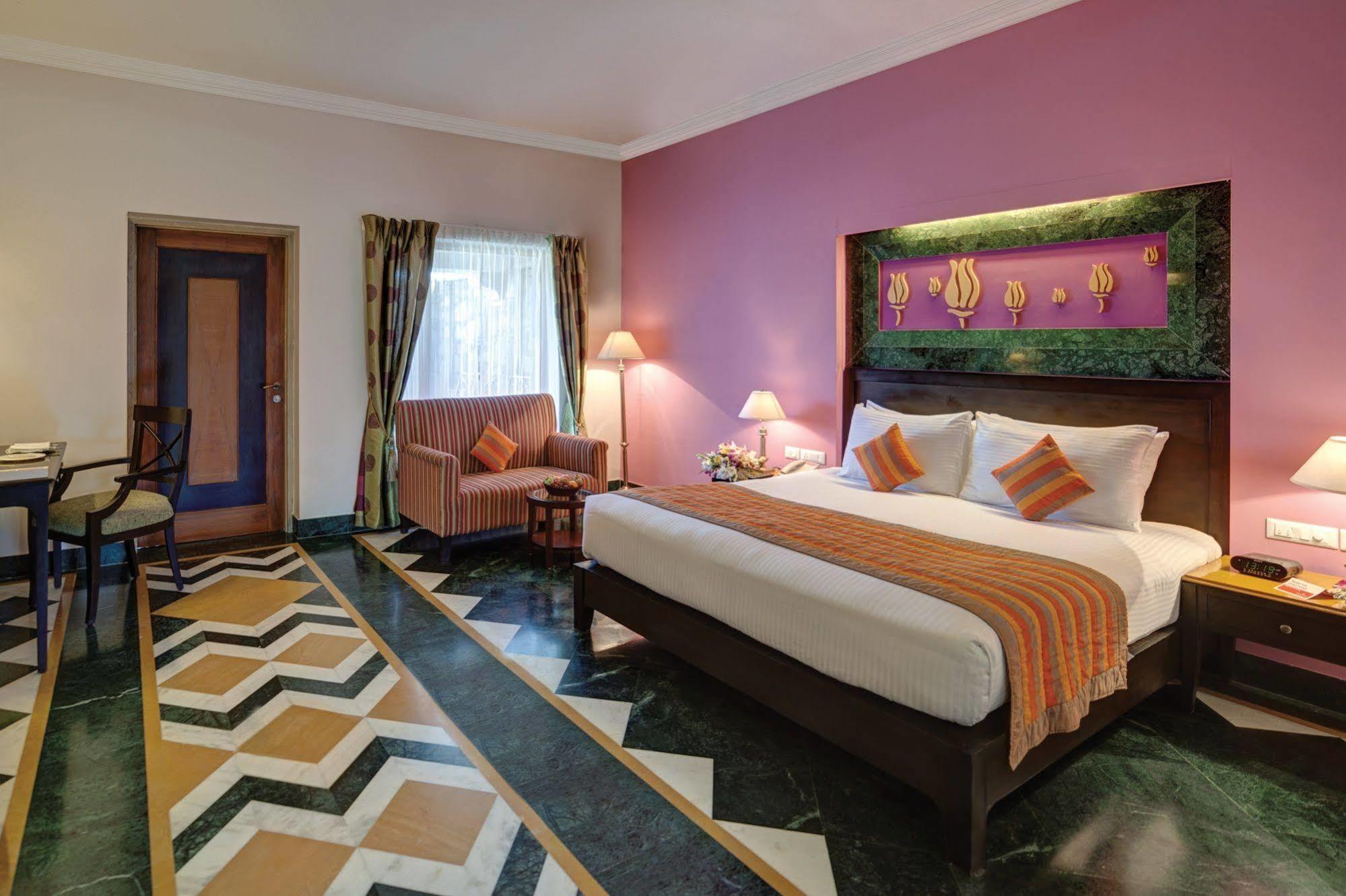 Ramada By Wyndham And Resort