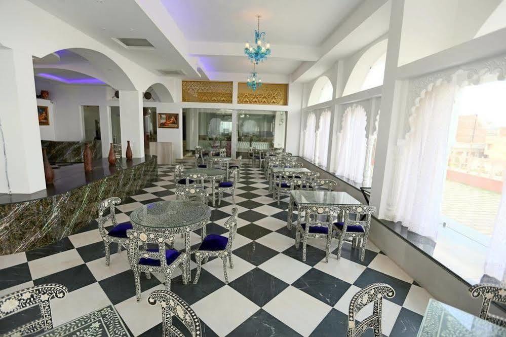 Mewargarh By Red Lion S Hotel