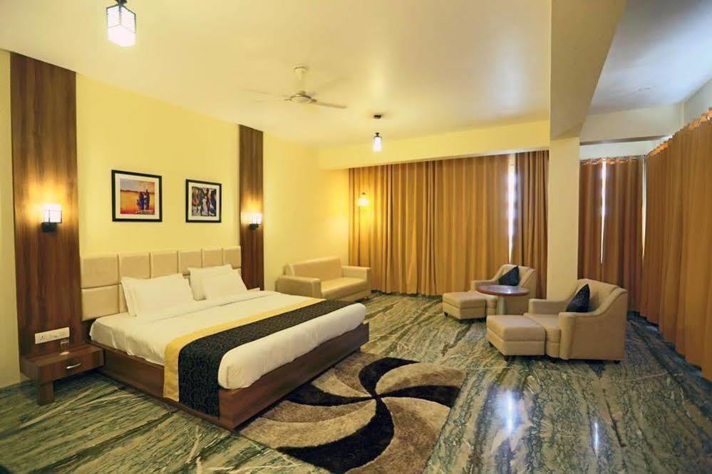 Mewargarh By Red Lion S Hotel