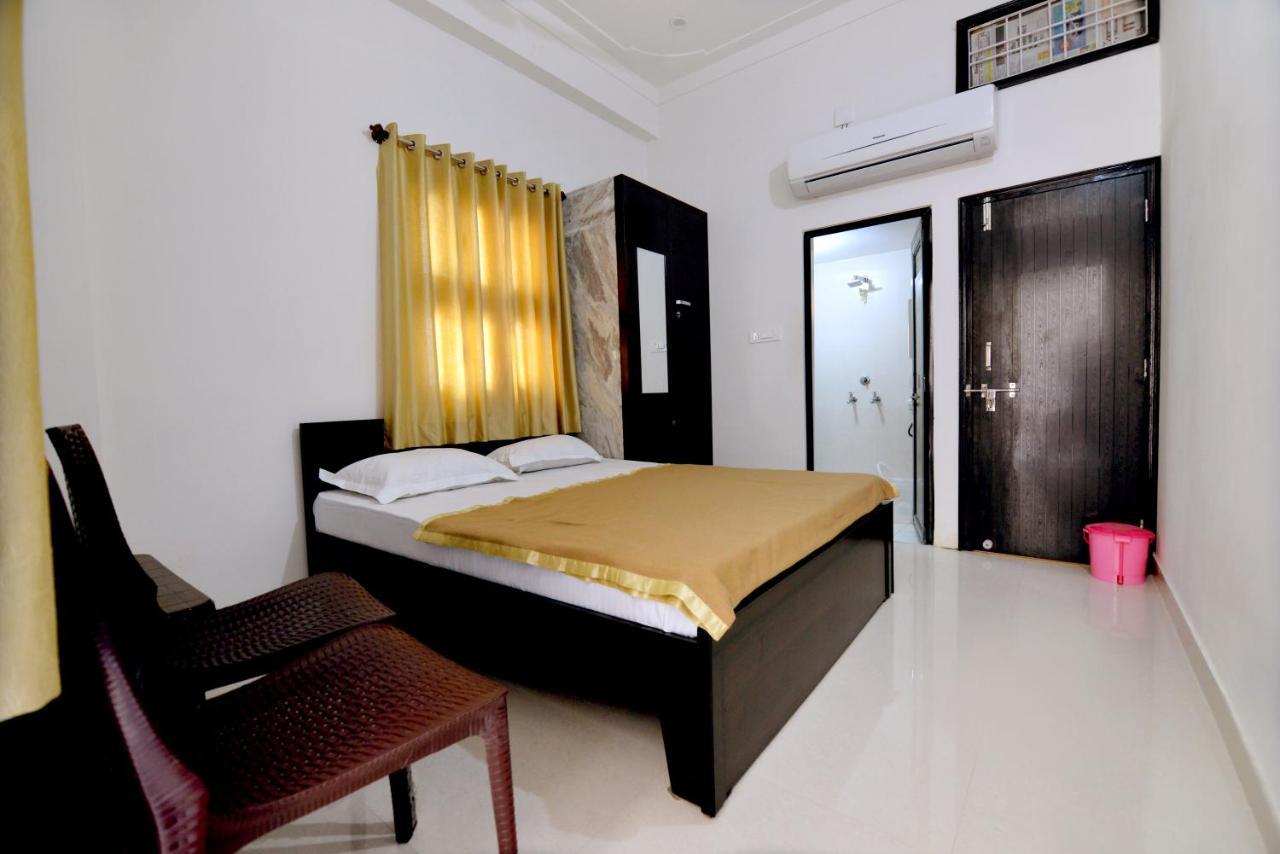 Udaipur Home Stay 3*