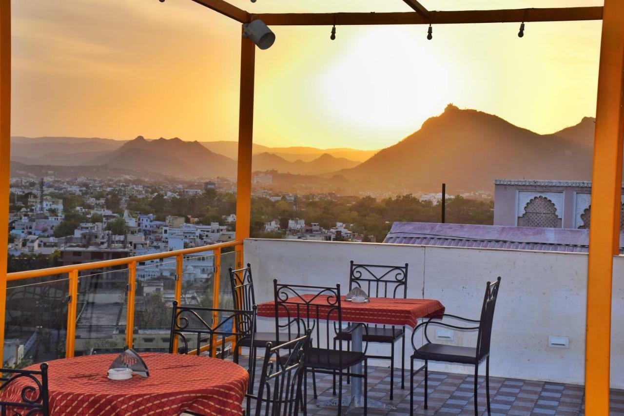 Hotel Kurabar Kothi