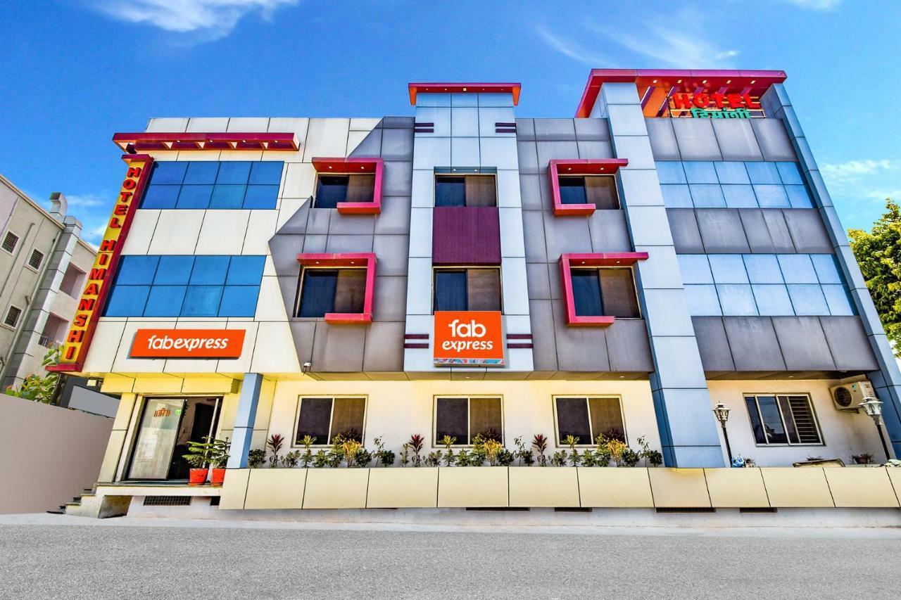 Fabhotel Himanshi