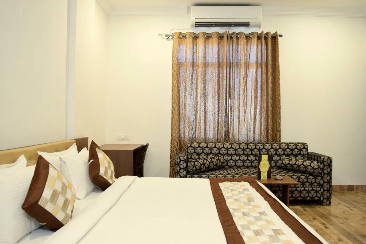 Four Season Hotel