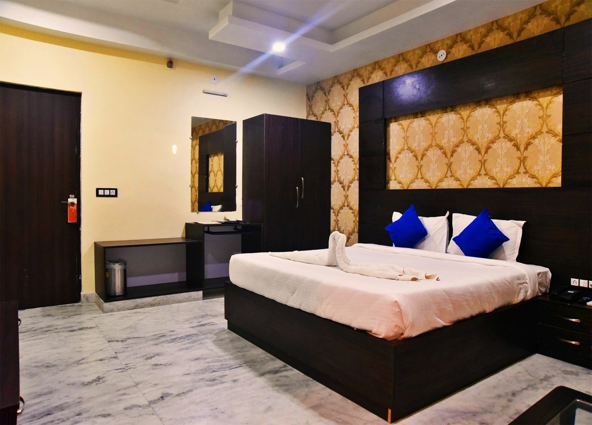 Hotel Rnb Shivani 3*