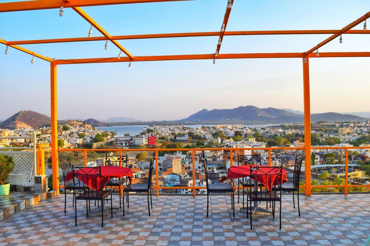 Hotel Kurabar Kothi 3*