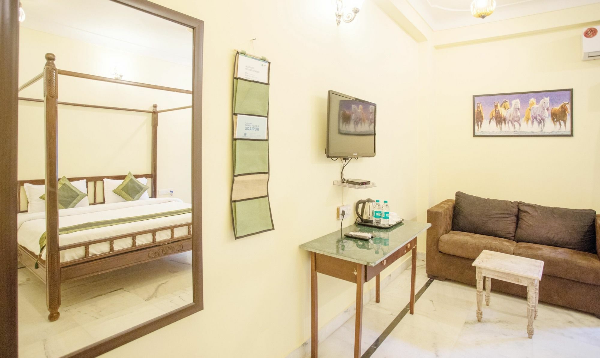 Hotel Treebo Trend Jhalamaan Pichola 3*
