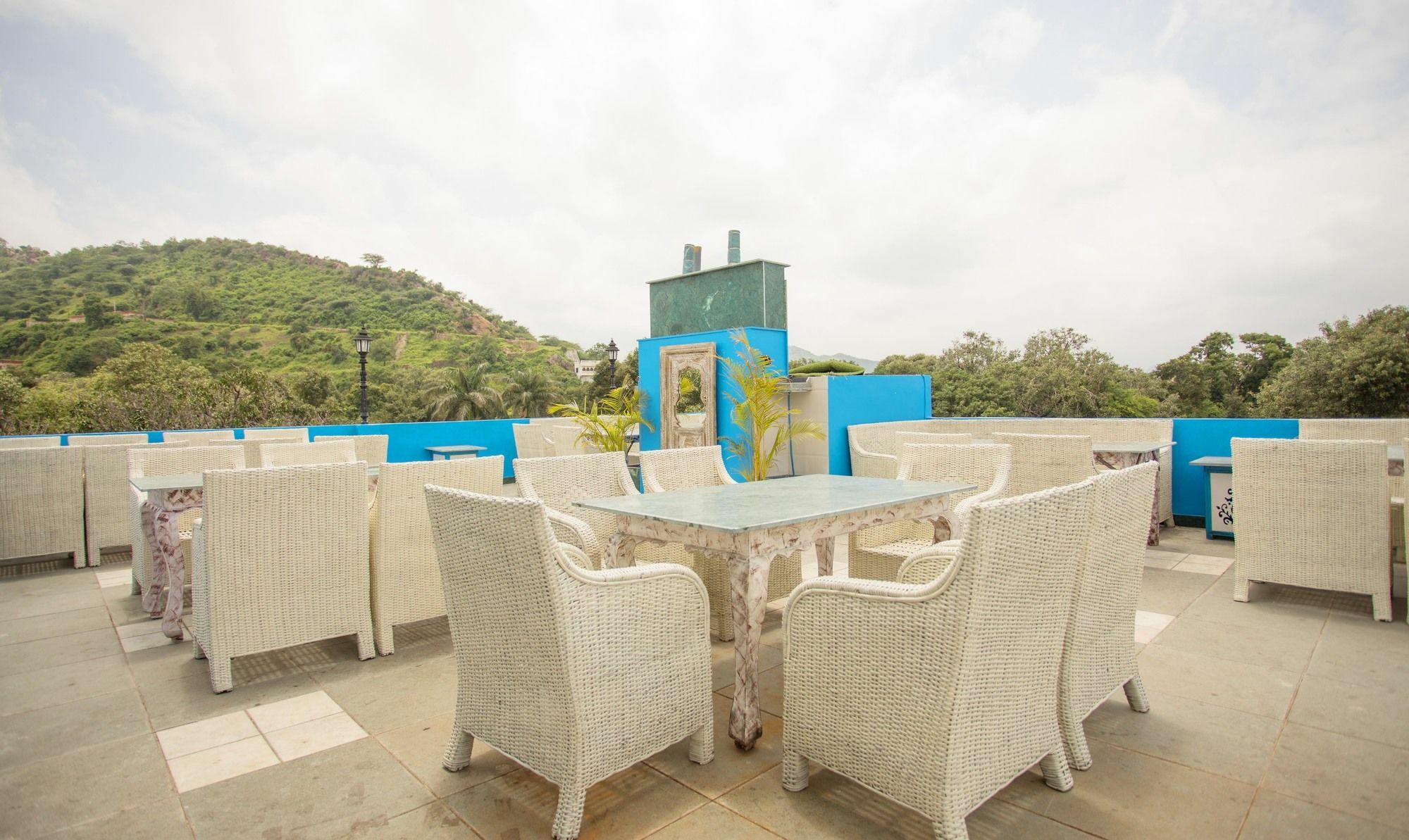 Treebo Trend Jhalamaan Pichola Hotel Udaipur