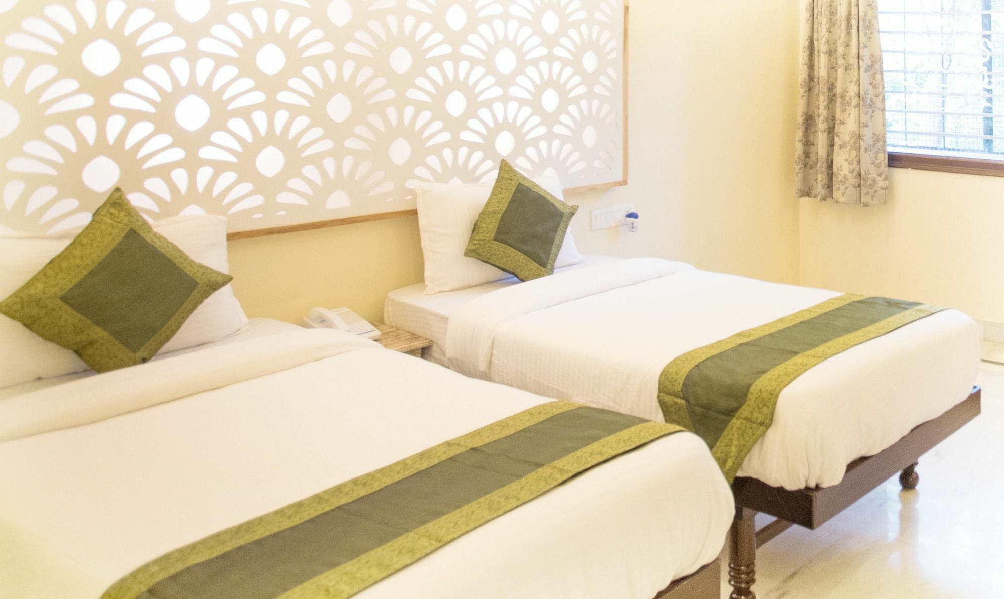 Treebo Trend Jhalamaan Pichola Hotel Udaipur