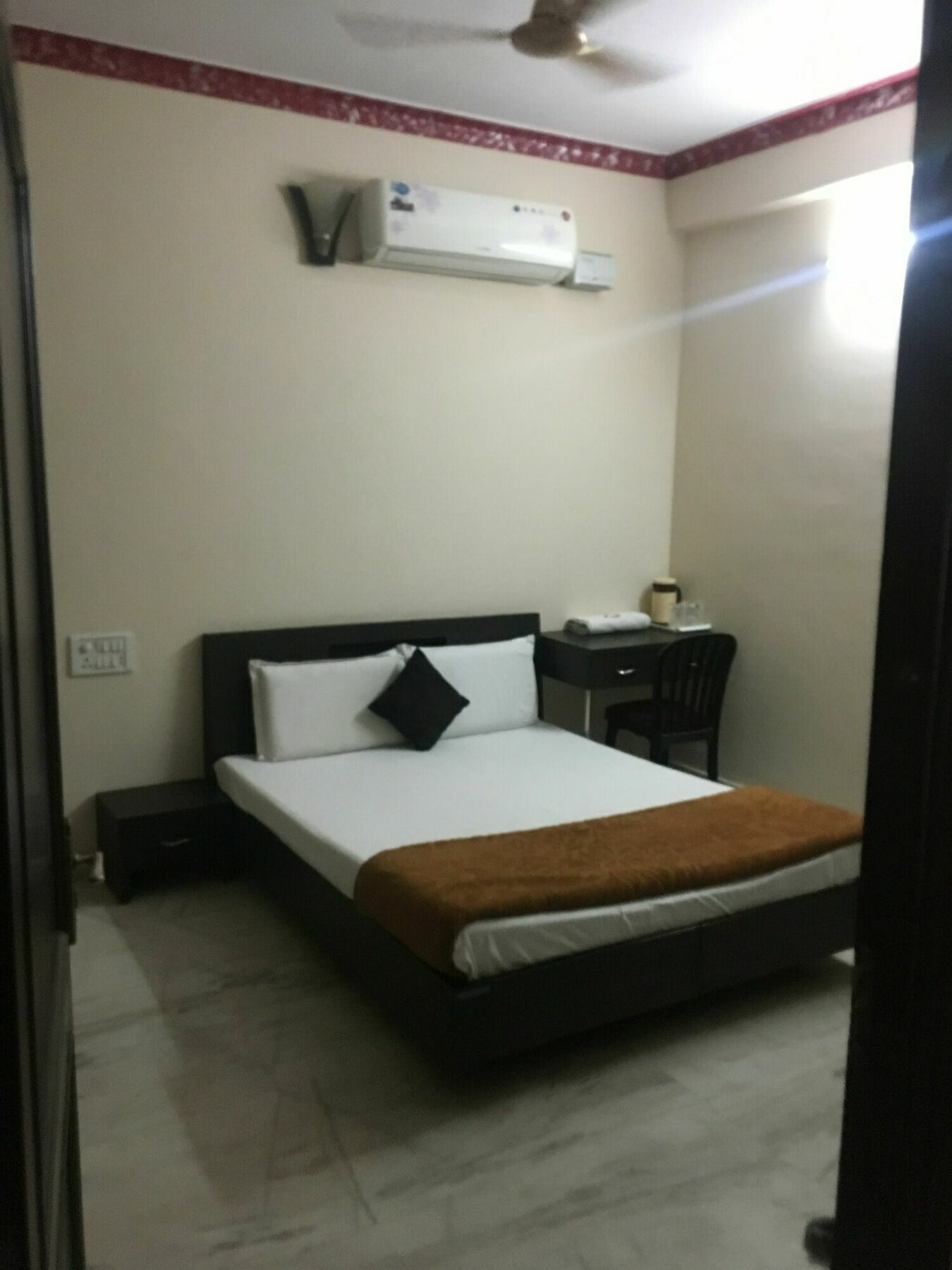 Hotel D K Residency 2*
