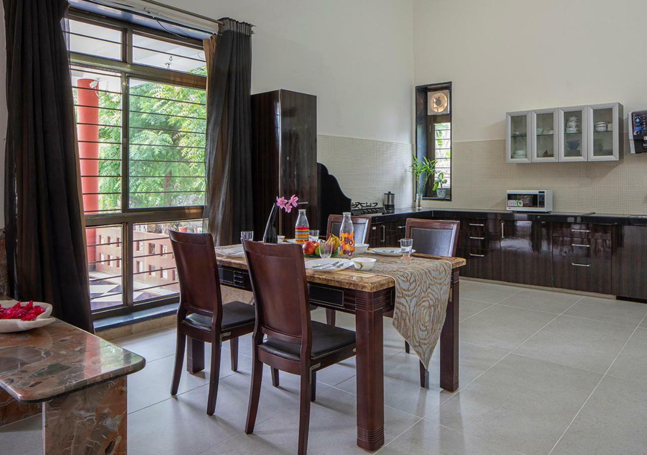 Villa Wild Orchid: Hillside With Pool And Gazebo Udaipur
