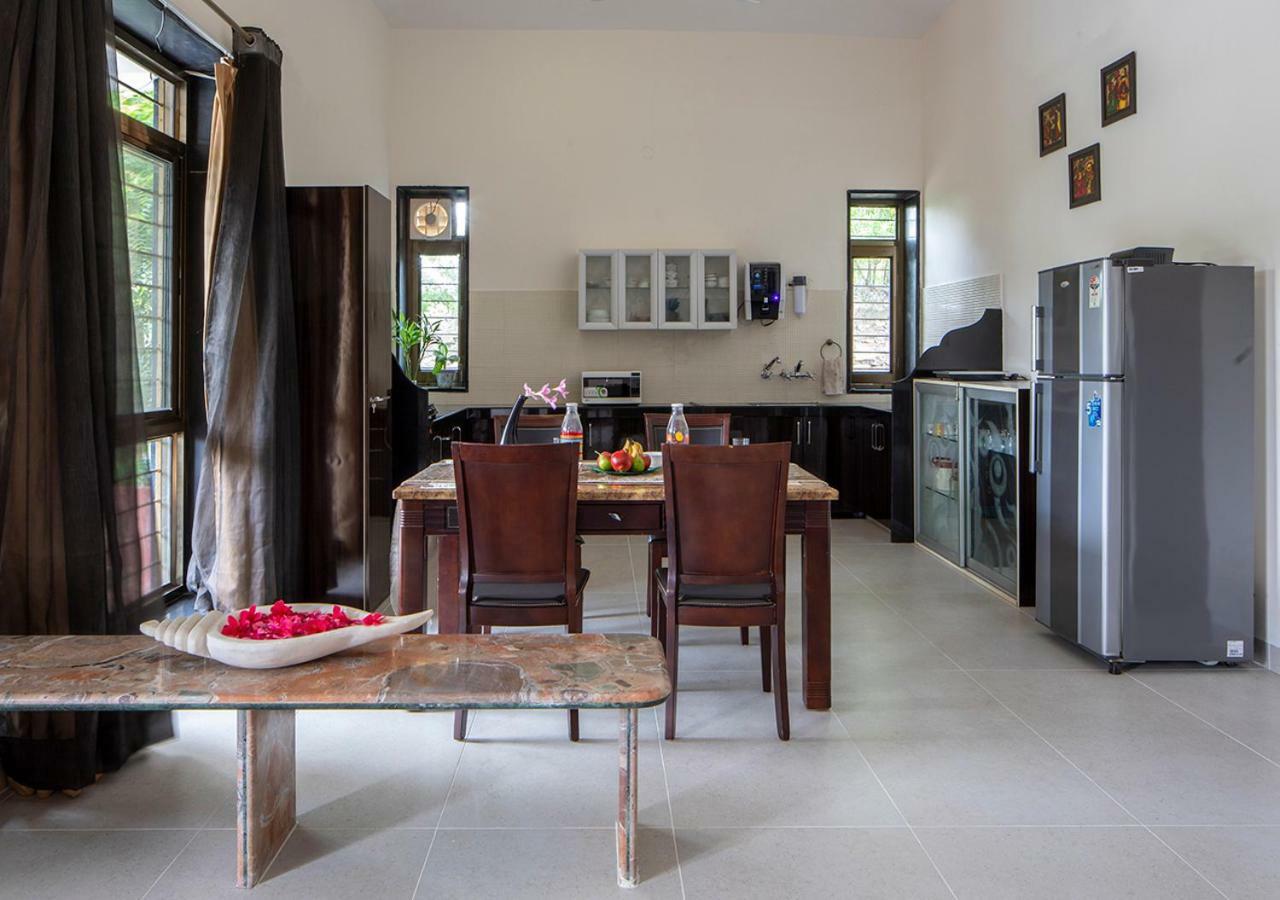 Villa Wild Orchid: Hillside With Pool And Gazebo *