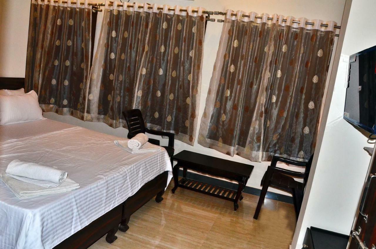 Shiv Palace Guest house 2*