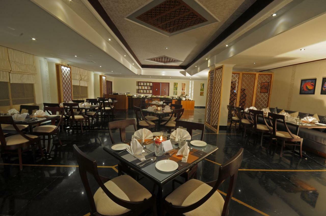 Hotel Golden Tulip 3*