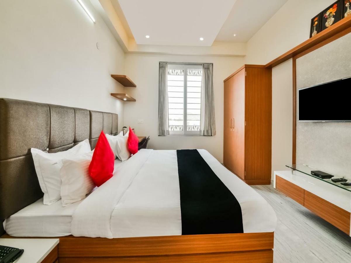 Capital O 40000 The Sejour Deluxe Hotel
