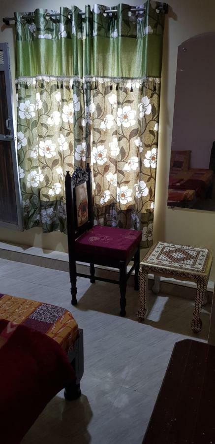 Jagat Guest house