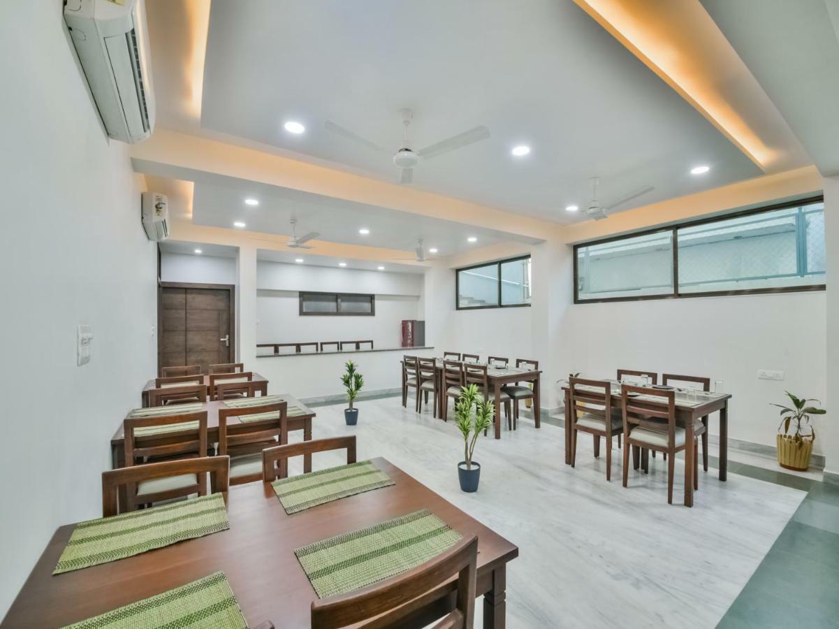 Capital O 40000 The Sejour Deluxe Hotel Udaipur