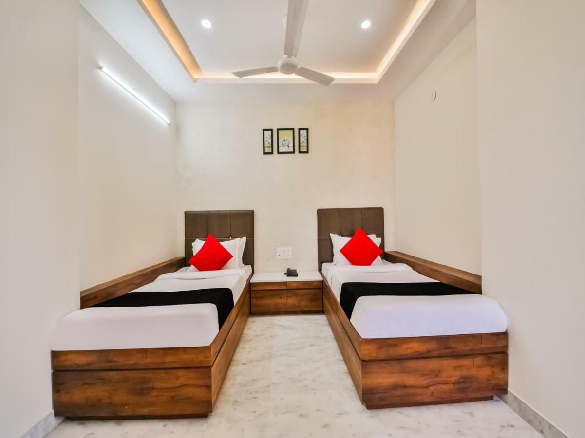Capital O 40000 The Sejour Deluxe 3* Udaipur