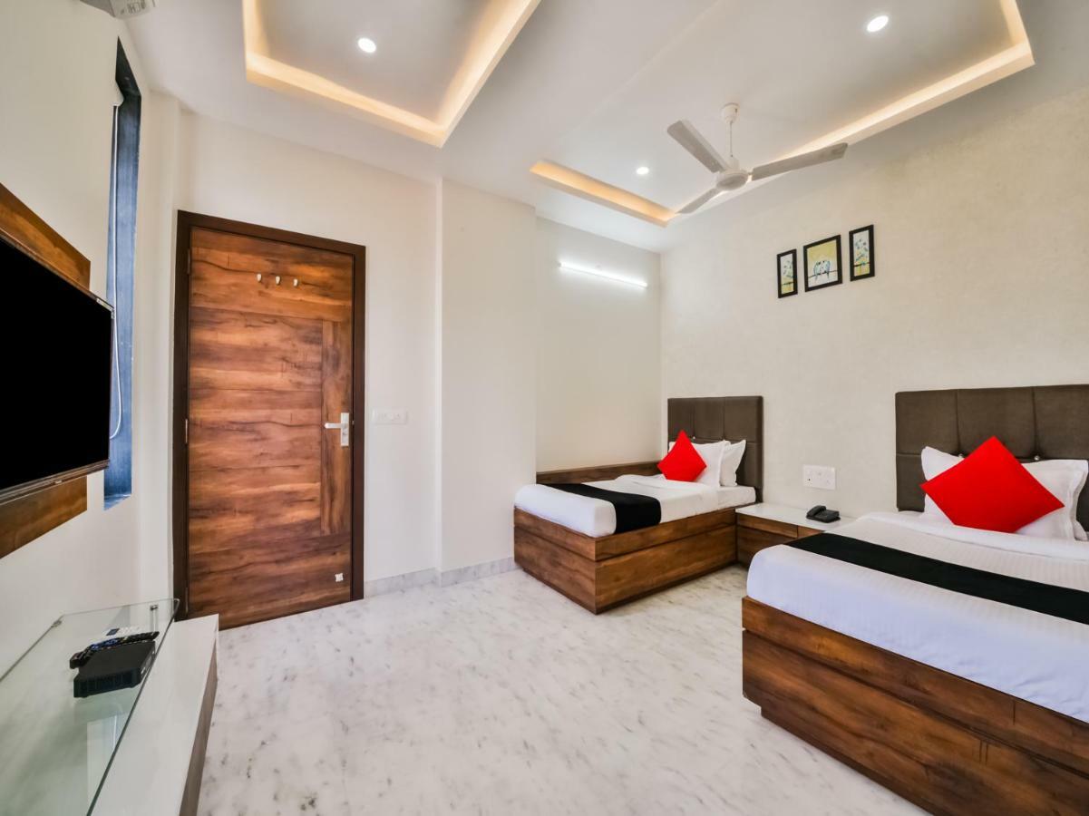 Hotel Capital O 40000 The Sejour Deluxe 3*