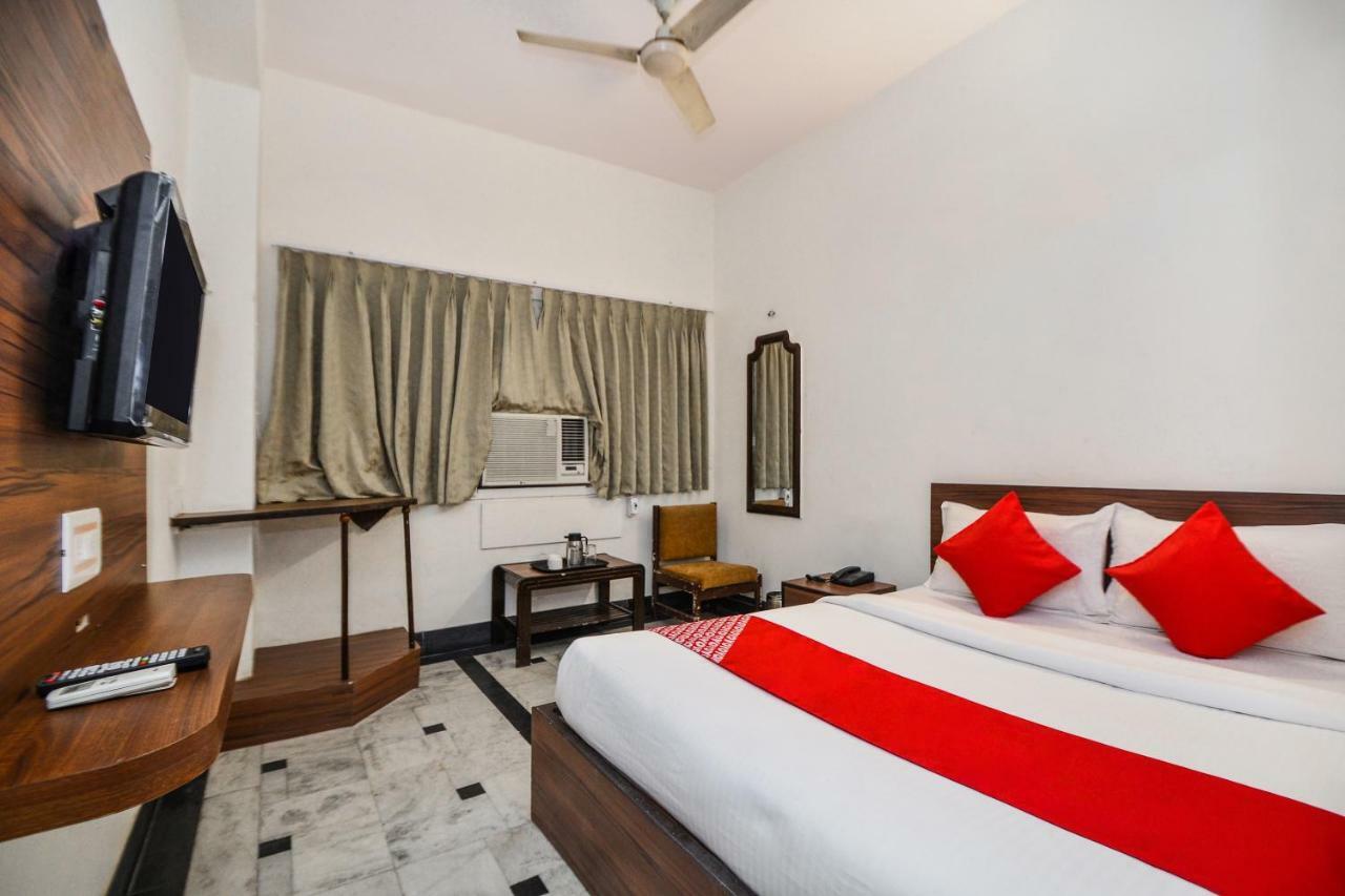 Oyo 23086 Mayur Hotel Udaipur