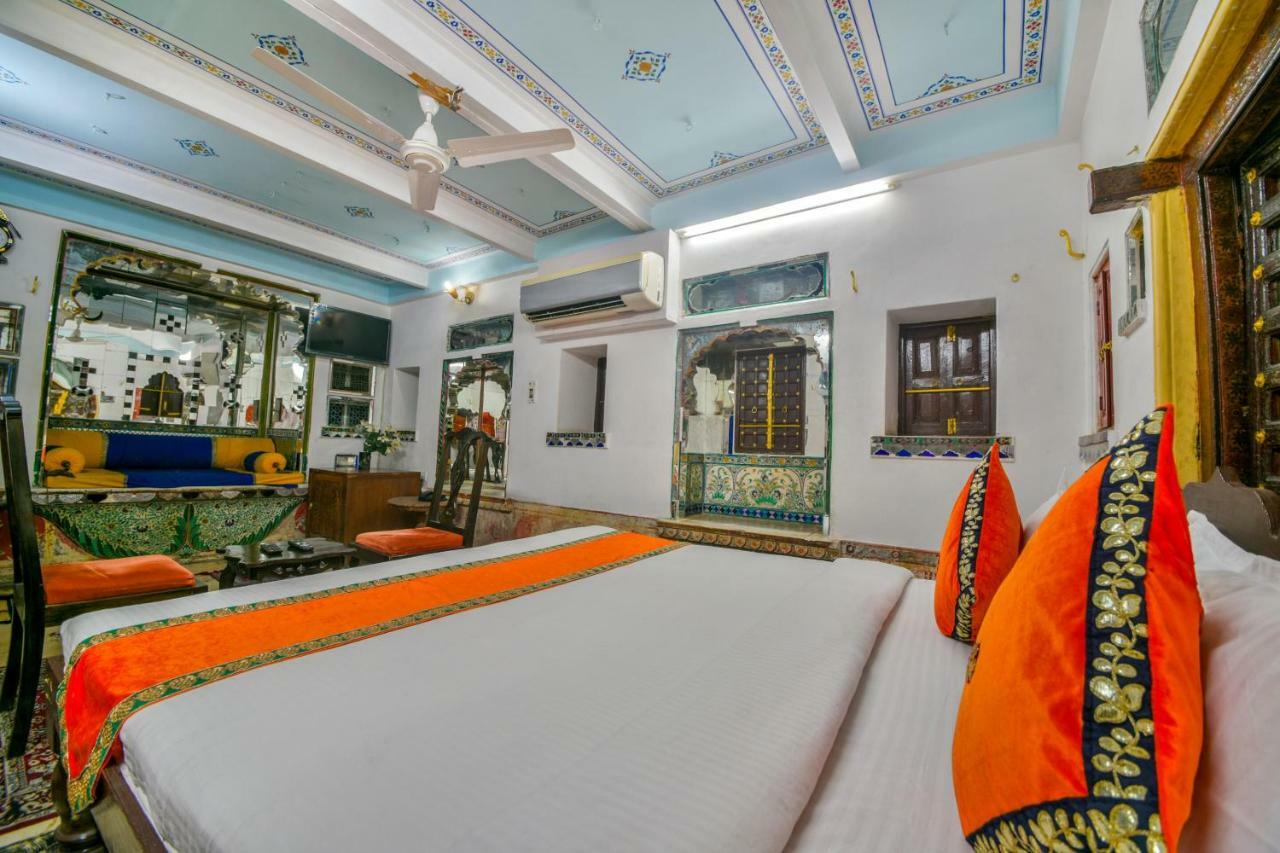 Shree Jagdish Mahal Heritage 2*