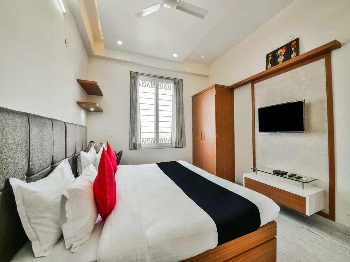 Capital O 40000 The Sejour Deluxe Hotel