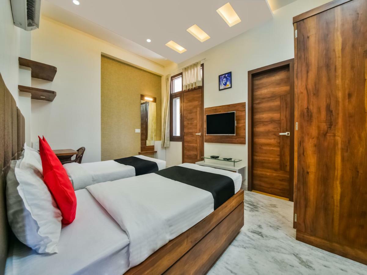 Capital O 40000 The Sejour Deluxe Hotel 3*